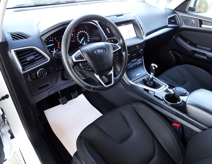 Ford S-MAX MPV 2,0 l 110 kw