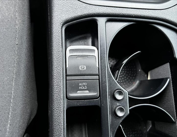 Volkswagen Touran Kombi 1,6 l 85 kw