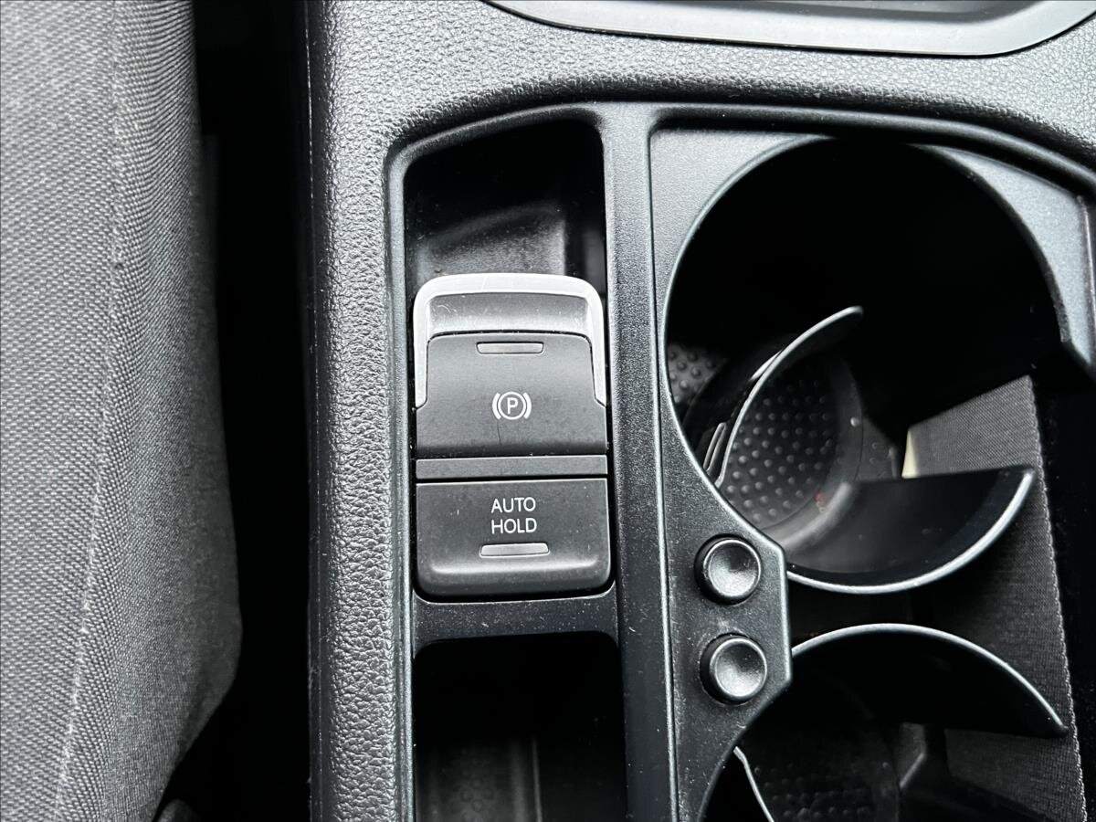 Volkswagen Touran Kombi 1,6 l 85 kw