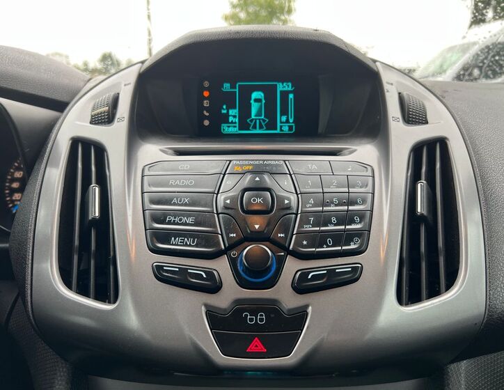 Ford Tourneo Connect 13