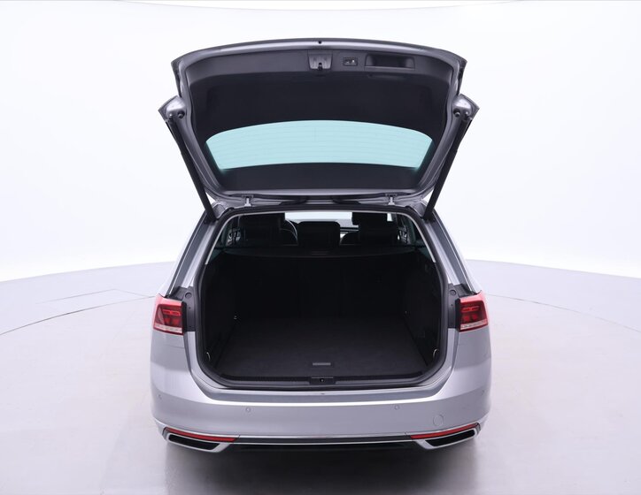 Volkswagen Passat Kombi 2,0 l 140 kw