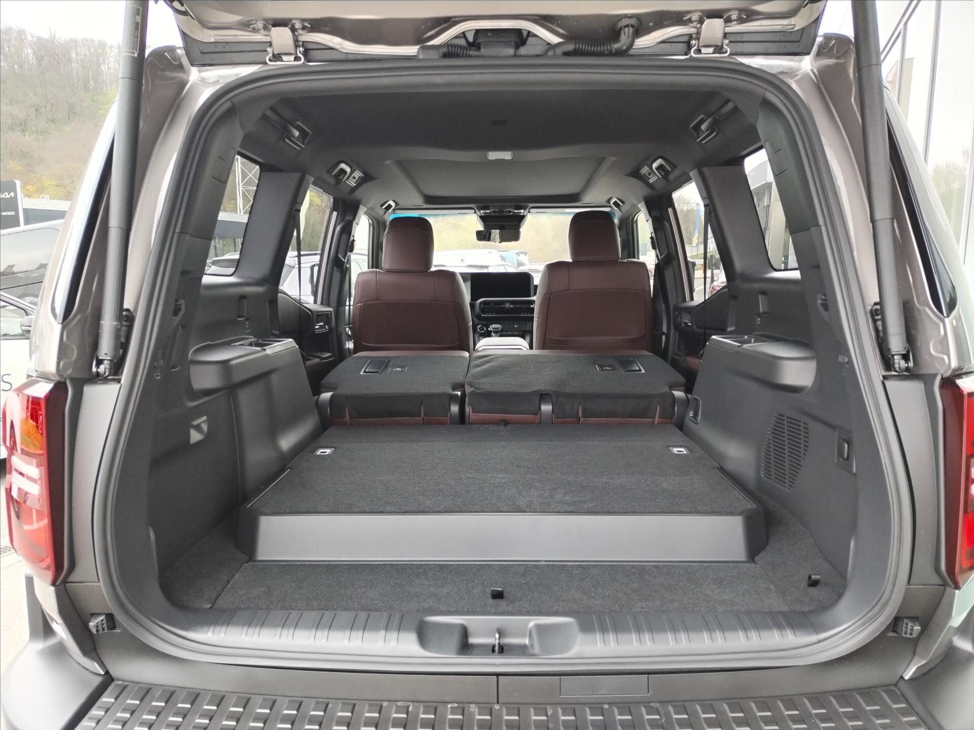 Toyota Land Cruiser Ostatní 0,0 151 kw