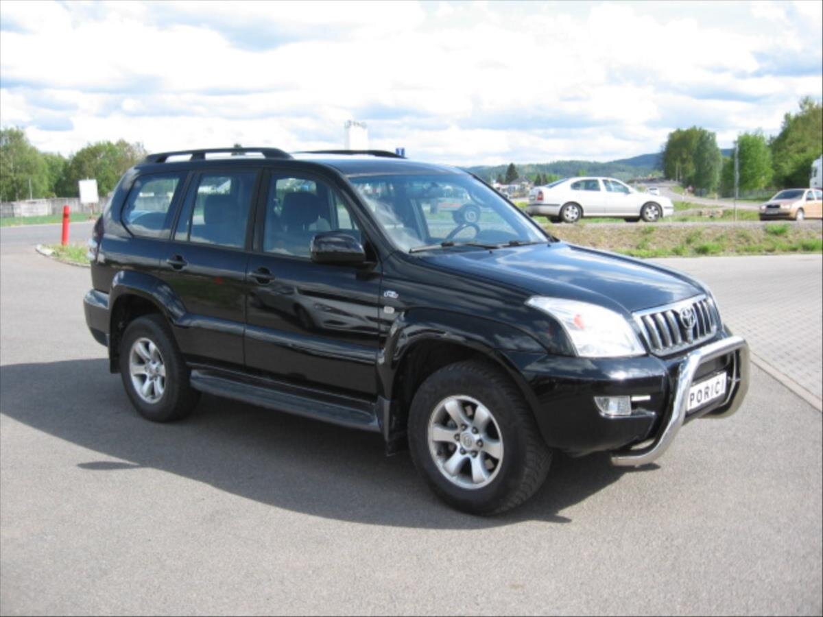 Toyota Land Cruiser SUV / Terénní 3,0 l 122 kw