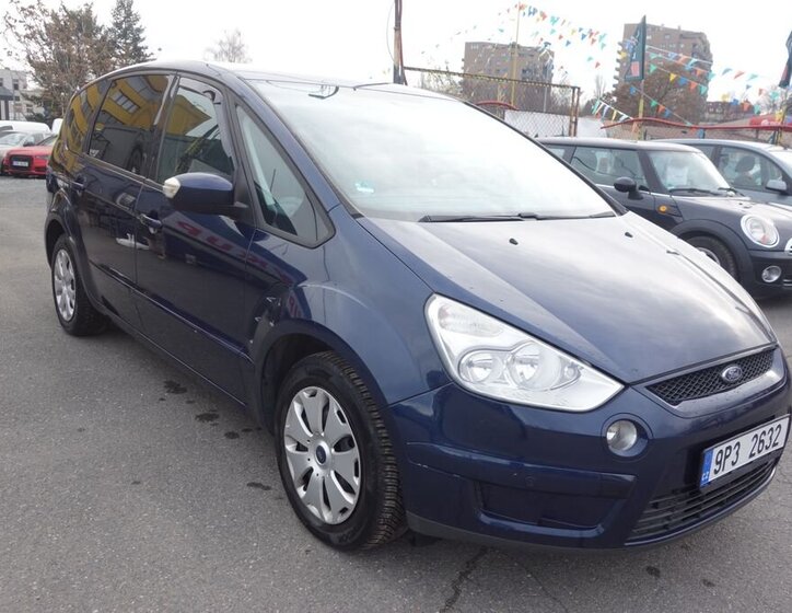 Ford S-MAX 5