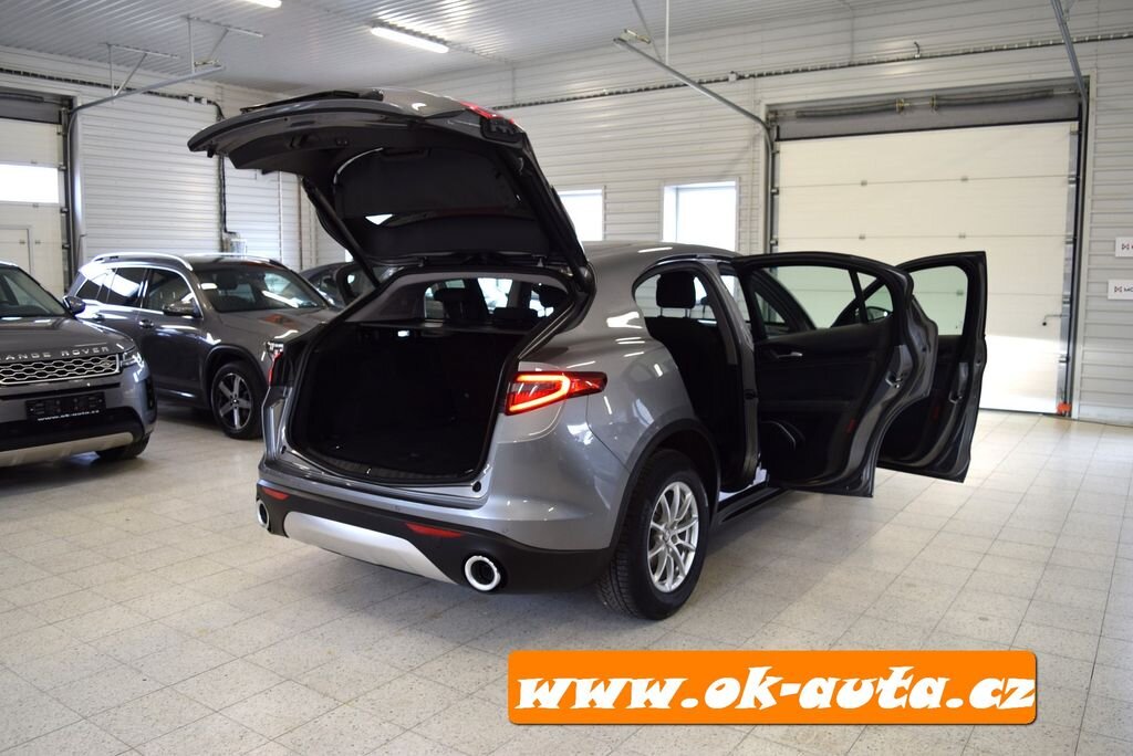 Alfa Romeo Stelvio SUV 0,0 150 kw
