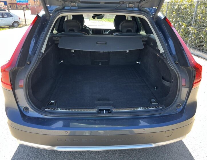 Volvo V90 Kombi 2,0 l 145 kw