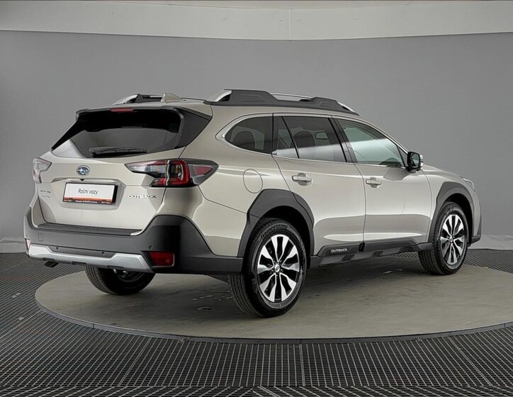 Subaru Outback Kombi 2,5 l 124 kw