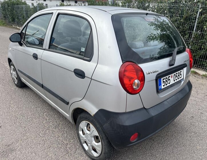 Chevrolet Spark 8