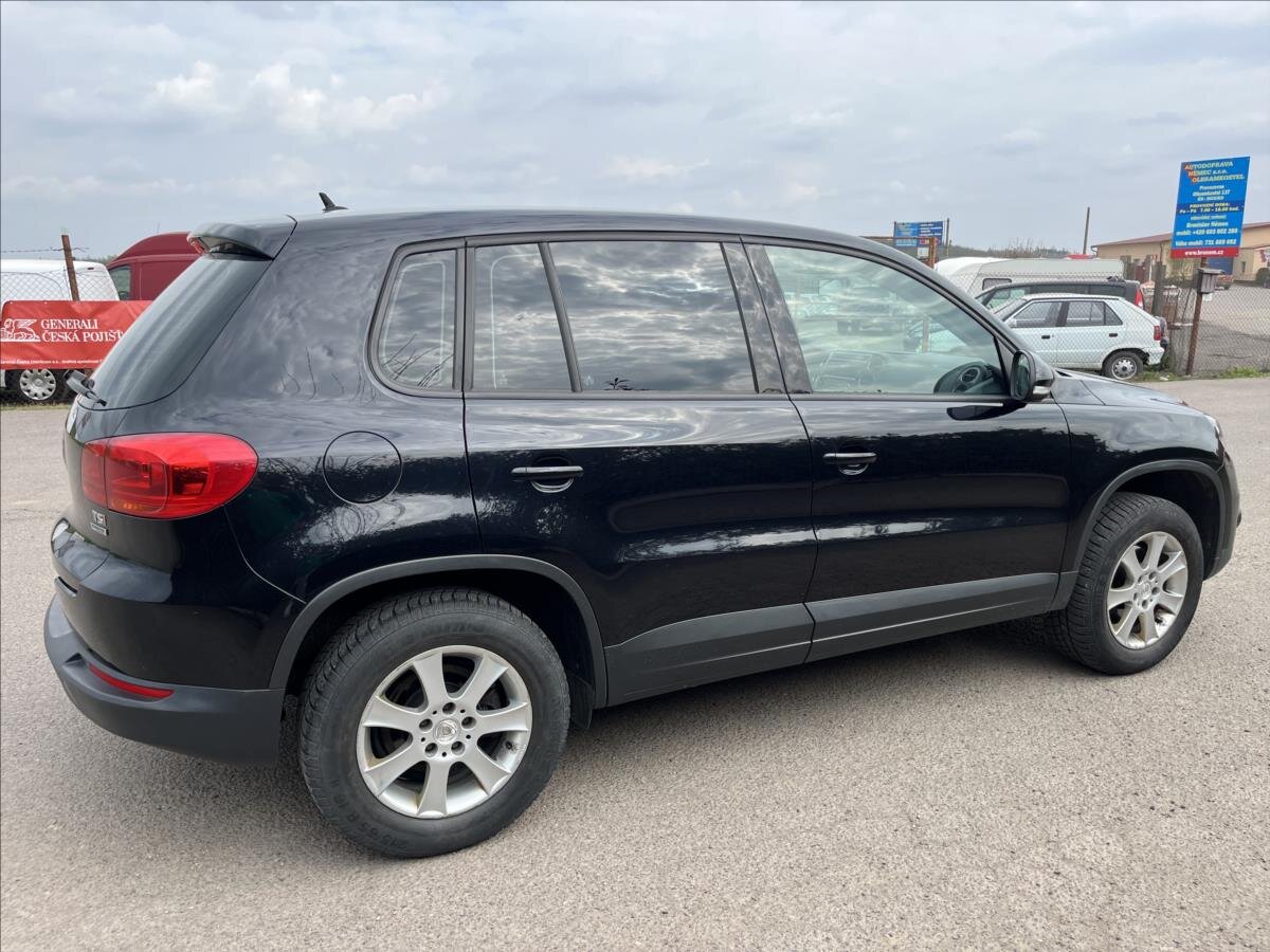 Volkswagen Tiguan SUV / Terénní 1,4 l 90 kw