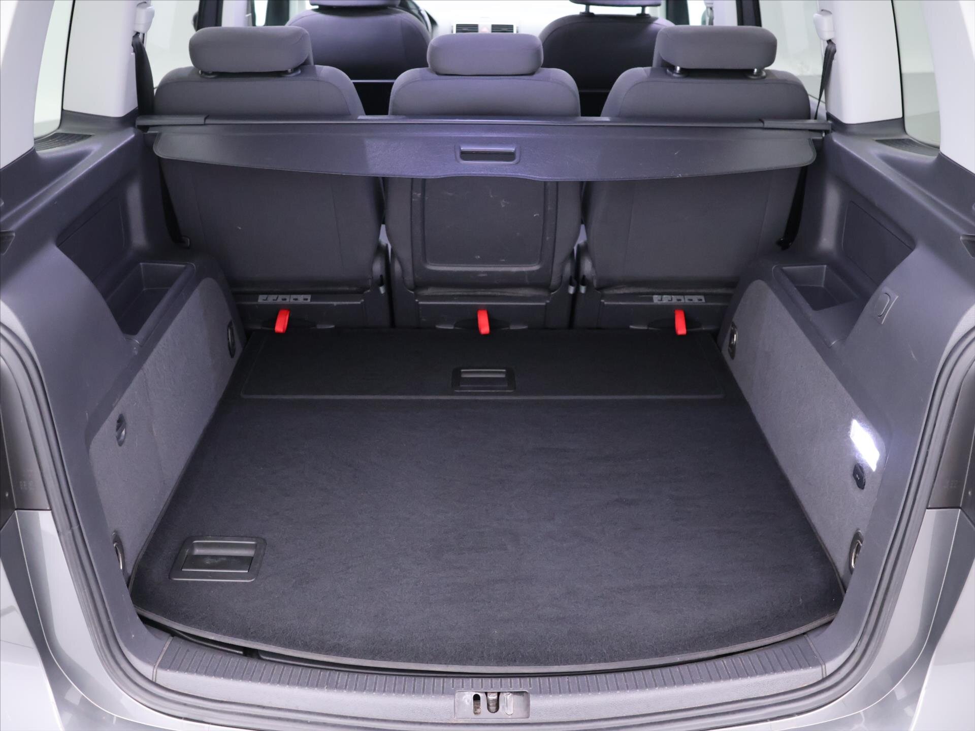 Volkswagen Touran MPV 2,0 l 125 kw