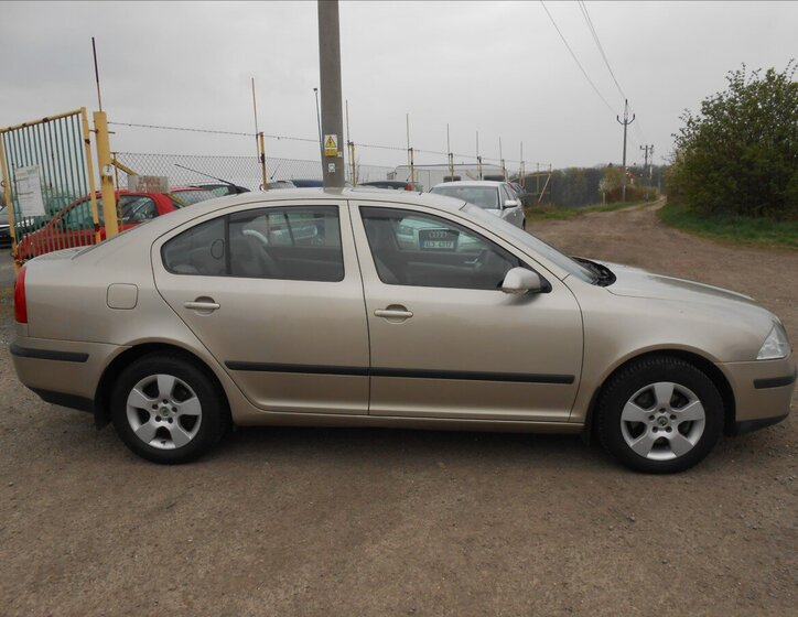 Škoda Octavia Hatchback 2,0 l 103 kw