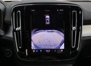 Volvo XC40 SUV / Terénní 2,0 l 120 kw