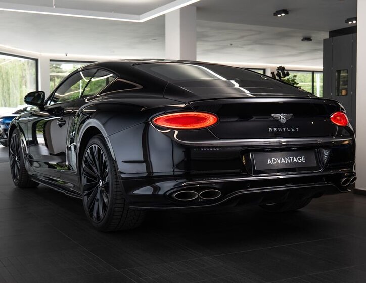 Bentley Continental GT Kupé 6,0 l 485 kw