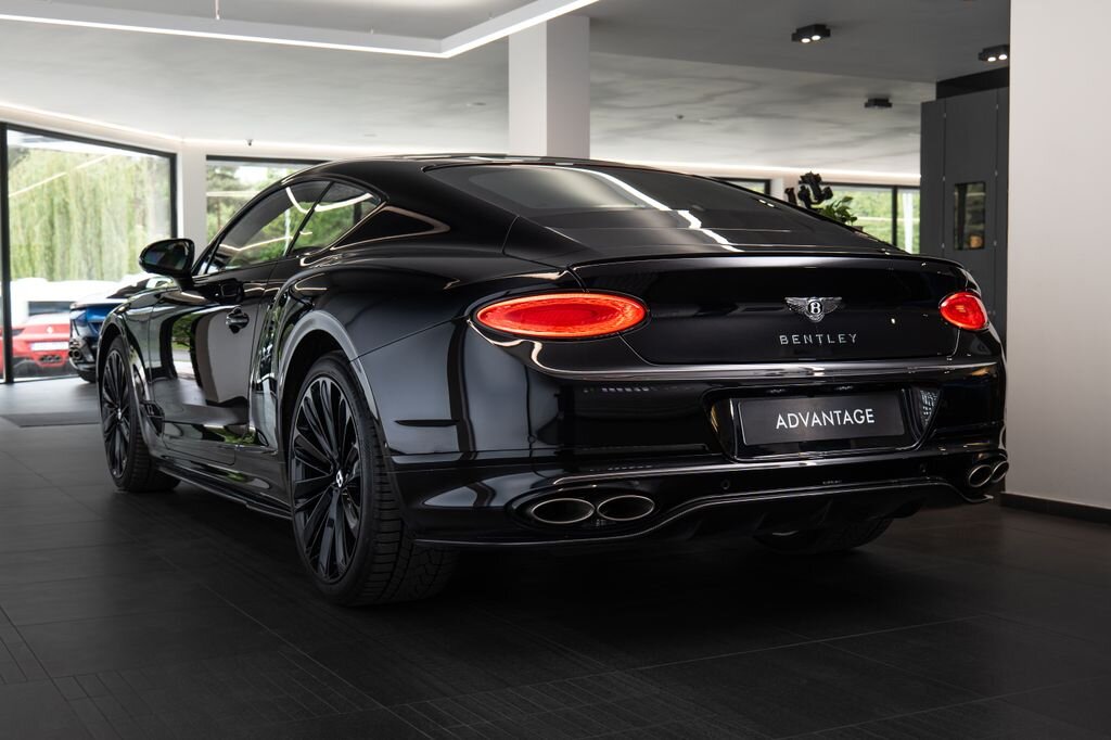 Bentley Continental GT Kupé 6,0 l 485 kw