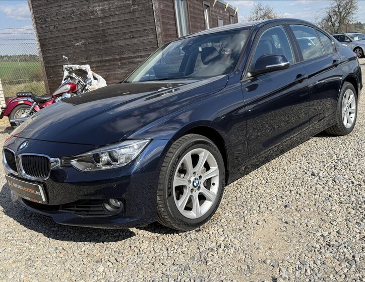 BMW Řada 3 Sedan 3,0 l 225 kw