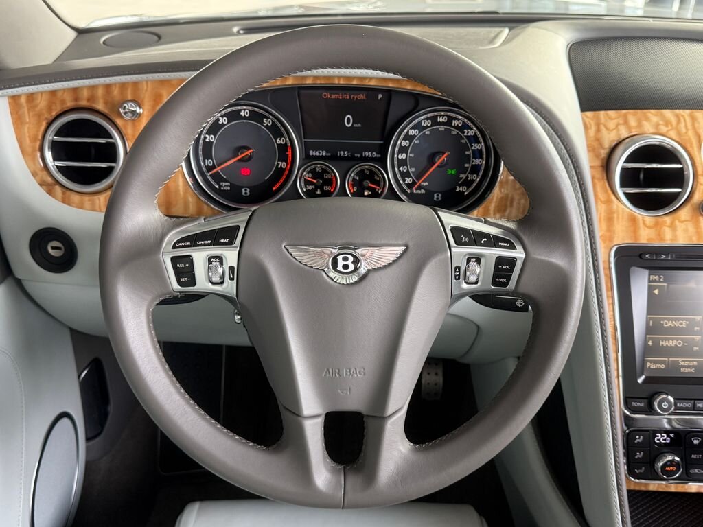 Bentley Continental GTC Kabriolet 4,0 l 373 kw