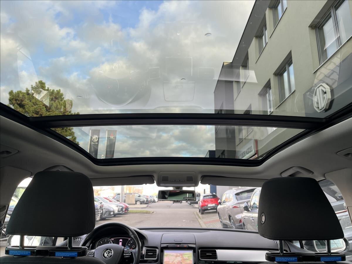 Volkswagen Touareg SUV 3,0 l 150 kw