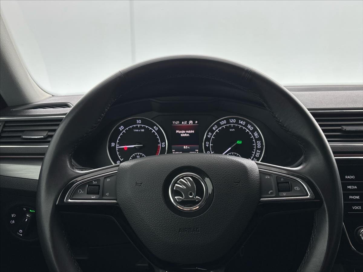 Škoda Superb Kombi 2,0 l 140 kw