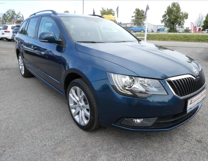 Škoda Superb 1
