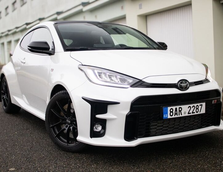 Toyota Yaris Hatchback 1,6 l 192 kw