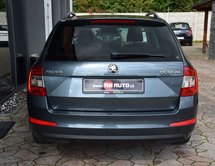 Škoda Octavia 9