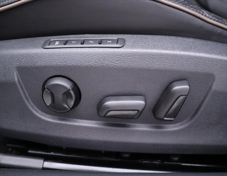 Škoda Superb Kombi 2,0 l 140 kw