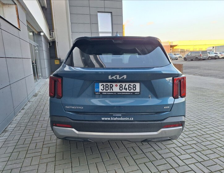 KIA Sorento SUV 2,2 l 142 kw