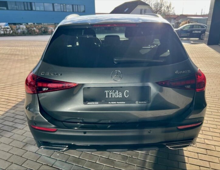 Mercedes-Benz Třídy C 6