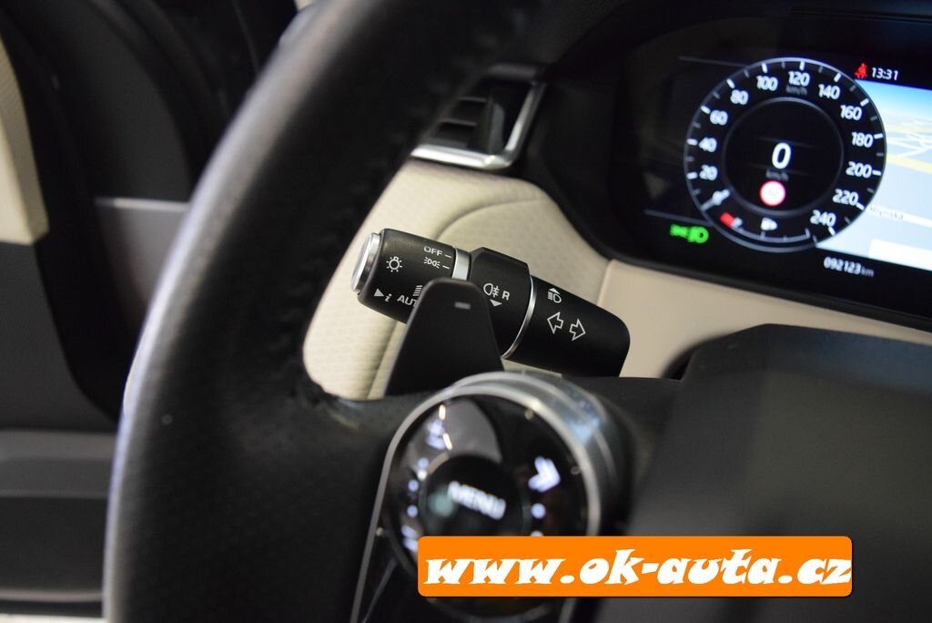 Land Rover Range Rover Velar SUV 2,0 l 0