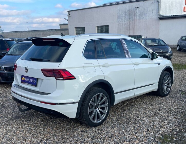 Volkswagen Tiguan 6