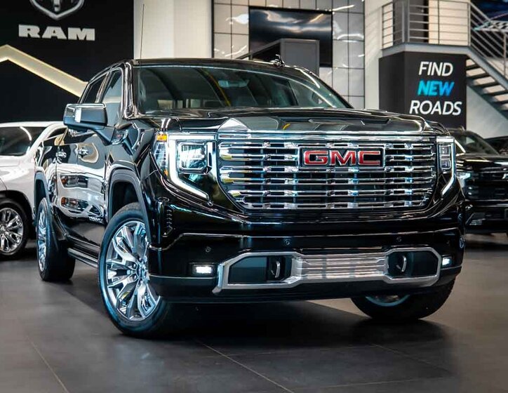 GMC Sierra Pick-up 6,2 l 313 kw