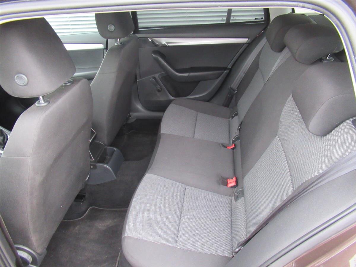 Škoda Octavia Kombi 1,2 l 77 kw