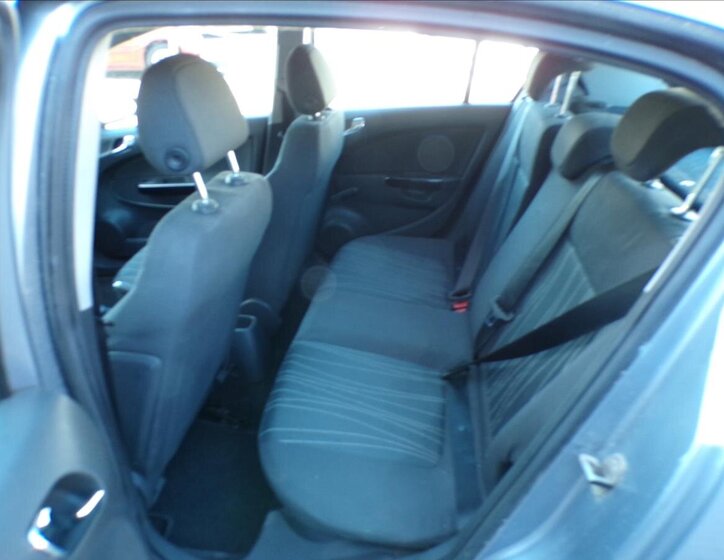 Opel Corsa Hatchback 1,2 l 59 kw