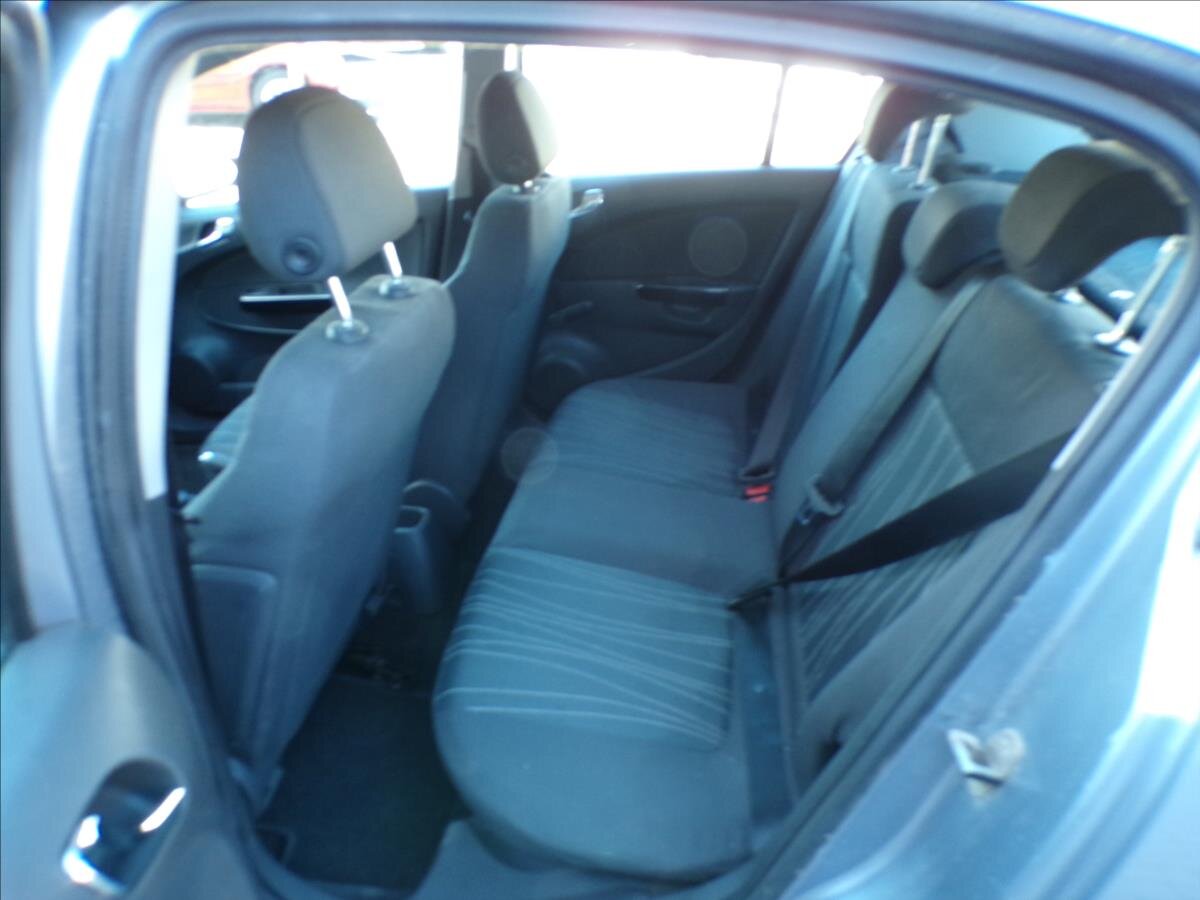 Opel Corsa Hatchback 1,2 l 59 kw