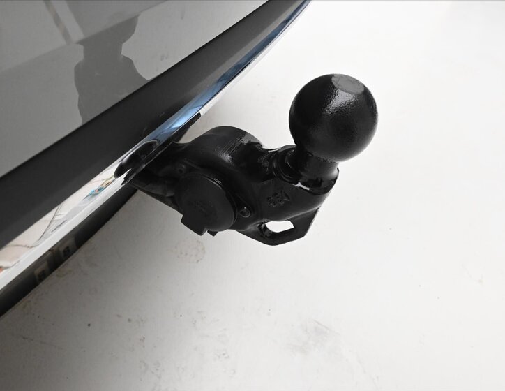 Škoda Karoq SUV / Terénní 1,5 l 110 kw