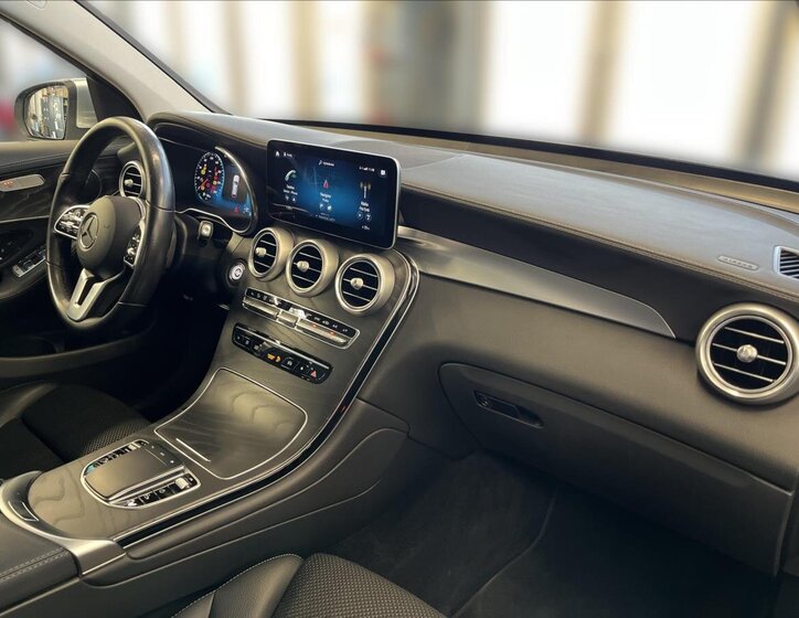 Mercedes-Benz GLC 14