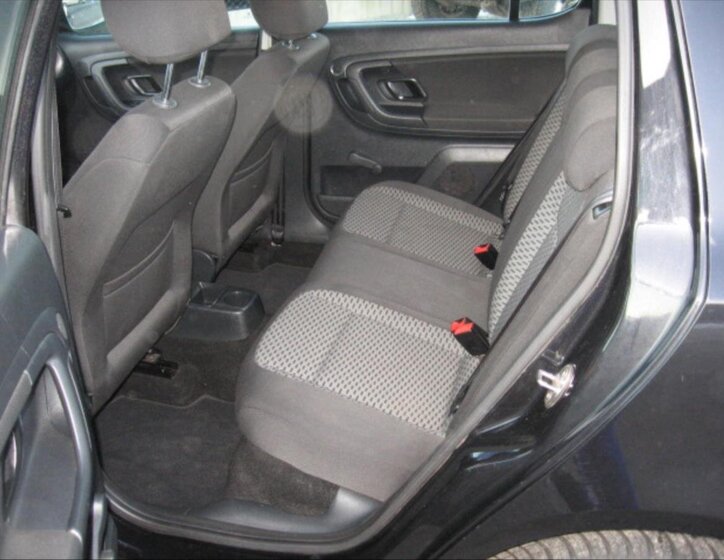 Škoda Fabia Hatchback 1,2 l 63 kw