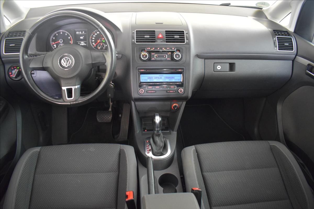 Volkswagen Touran MPV 1,4 l 103 kw