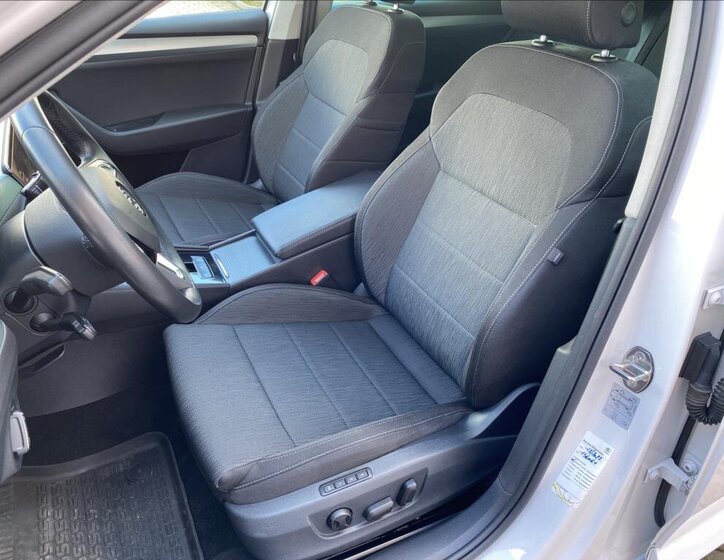 Škoda Superb Kombi 2,0 l 110 kw