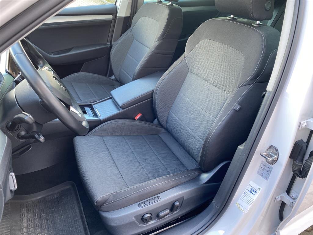 Škoda Superb Kombi 2,0 l 110 kw