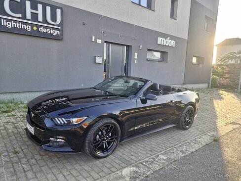 Ford Mustang Kabriolet 0,0 233 kw
