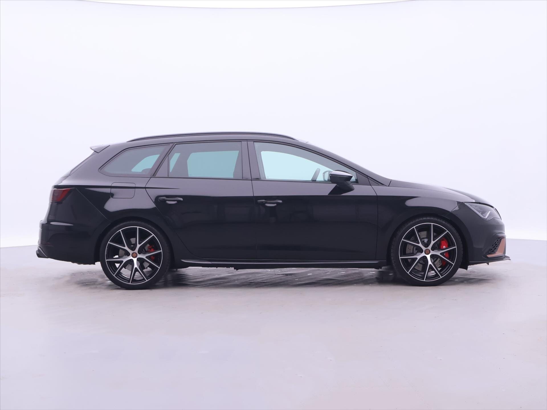 Seat Leon Kombi 2,0 l 221 kw