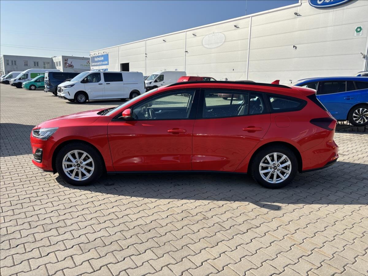 Ford Focus Kombi 999,0 92 kw