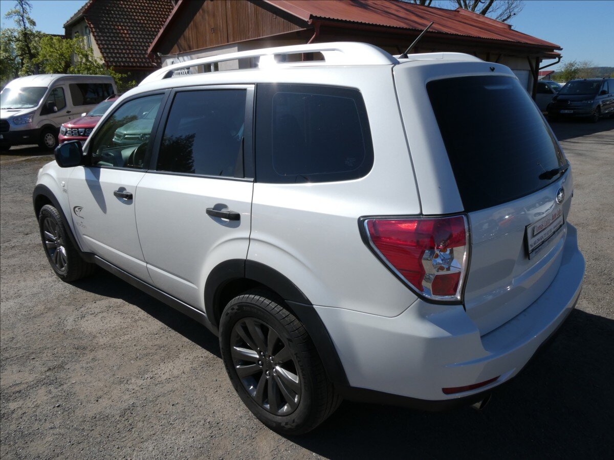 Subaru Forester SUV / Terénní 2,0 l 110 kw