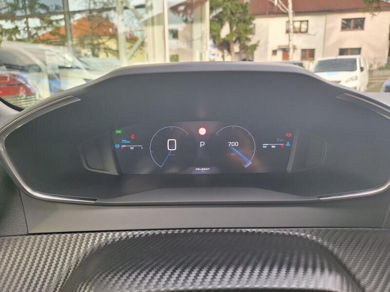 Peugeot 2008 SUV / Terénní 1,2 l 74 kw