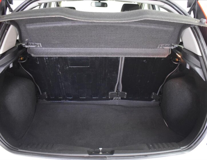 Ford Fiesta Hatchback 1,3 l 44 kw