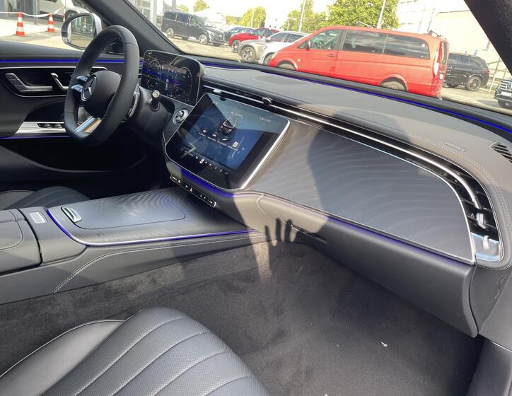 Mercedes-Benz Třídy E 13