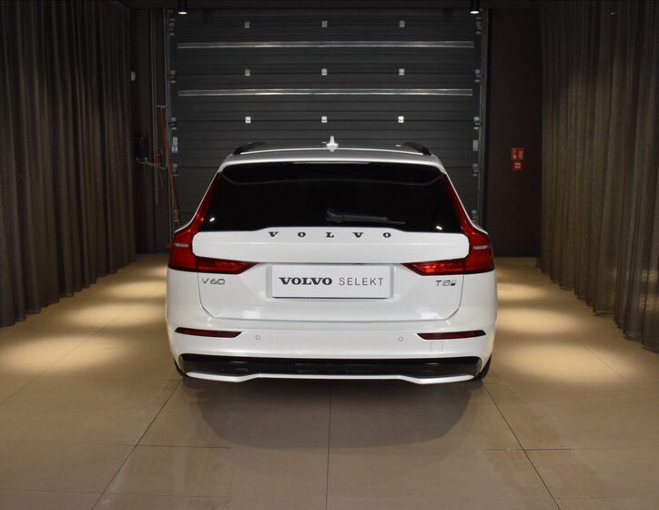 Volvo V60 Kombi 2,0 l 228 kw