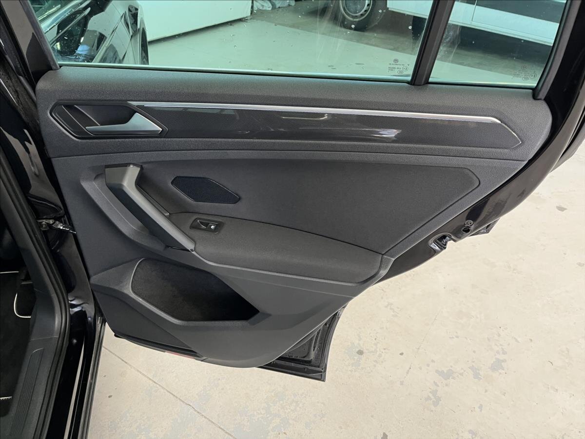 Volkswagen Tiguan SUV / Terénní 2,0 l 110 kw