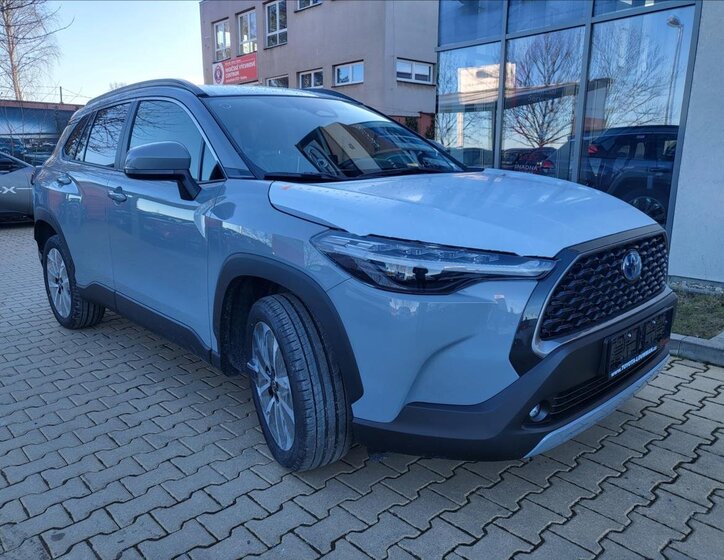 Toyota Corolla Cross SUV 2,0 l 146 kw
